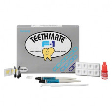 TEETHMATE ™ F-1 - Kit 2 x 2,5 ml-es átlátszatlan, 6 ml K-ecthant, Eszközök